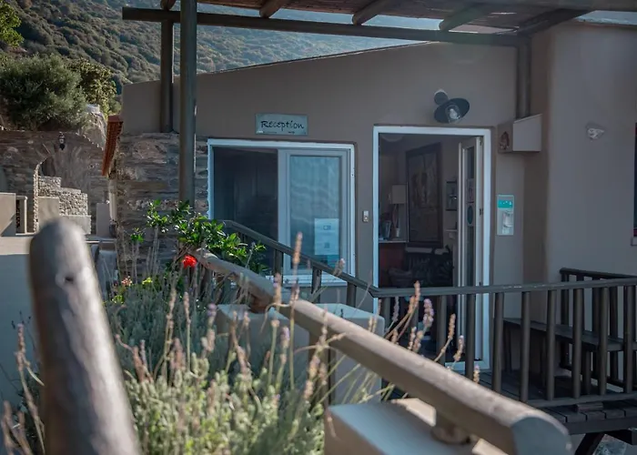 Aegean Castle Andros - Adults Only 4* Agia Eleousa