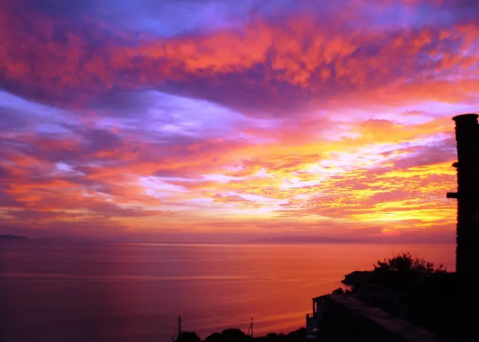 Aegean Castle Andros - Adults Only 公寓式酒店