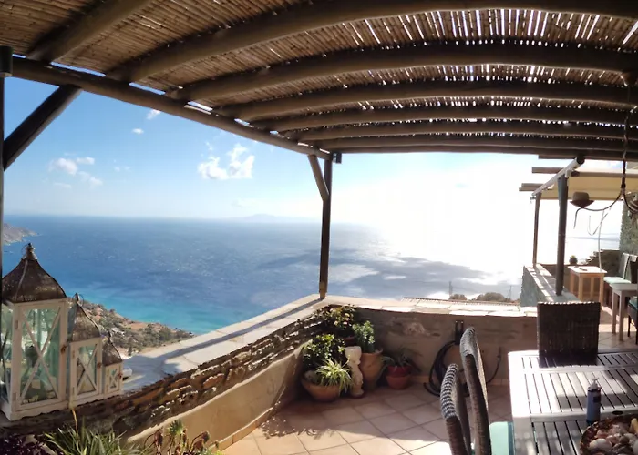 公寓式酒店 Aegean Castle Andros - Adults Only Agia Eleousa