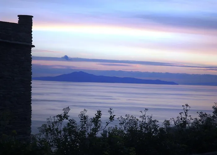 Aegean Castle Andros - Adults Only 4* Agia Eleousa