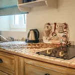 Apartahotel Aegean Castle Andros - Adults Only