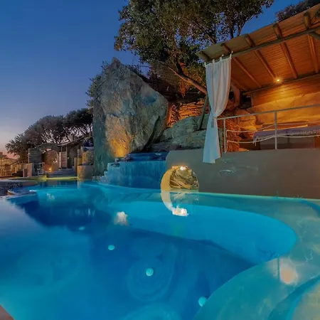 Aegean Castle Andros - Adults Only 4* Agia Eleousa