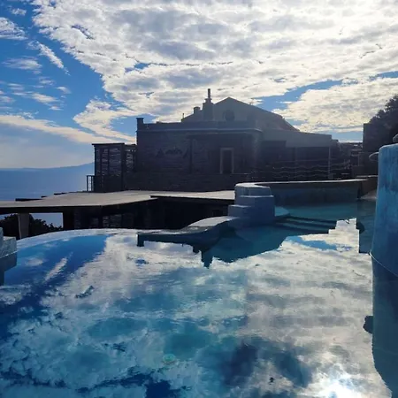 Aegean Castle Andros - Adults Only Ξενοδοχείο με διαμερίσματα 4*