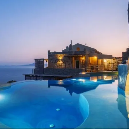 Aegean Castle Andros - Adults Only Ξενοδοχείο με διαμερίσματα 4*